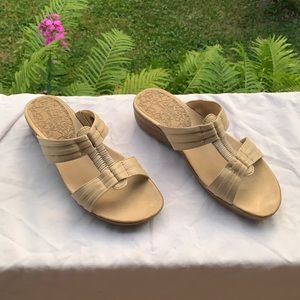 Baretraps Justee Leather Slide on Sandal 9M
